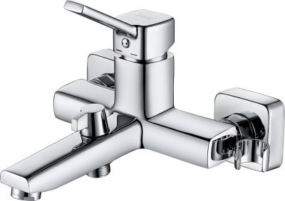 Смеситель д/ванны с душем D&K Rhein.Dusseldorf DA1493201 короткий излив, хром